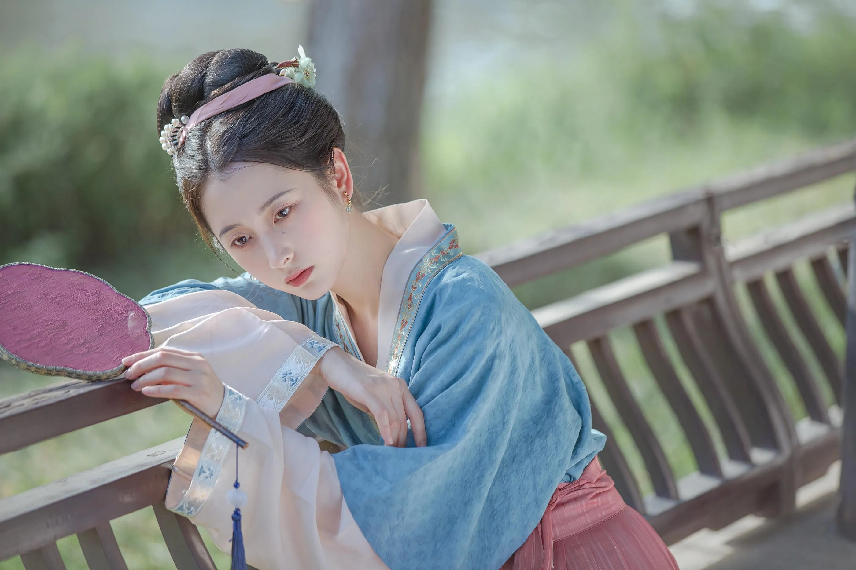 [艺图语] 2022.06.29 拾尽千苍色，携来两袖风 五月的三花猫 [27P]插图2